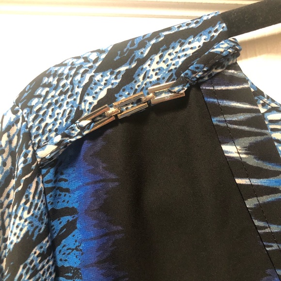 Ny Collection Blue & Black Animal Print Roll Tab Long Sleeve Blouse L - Picture 3 of 3